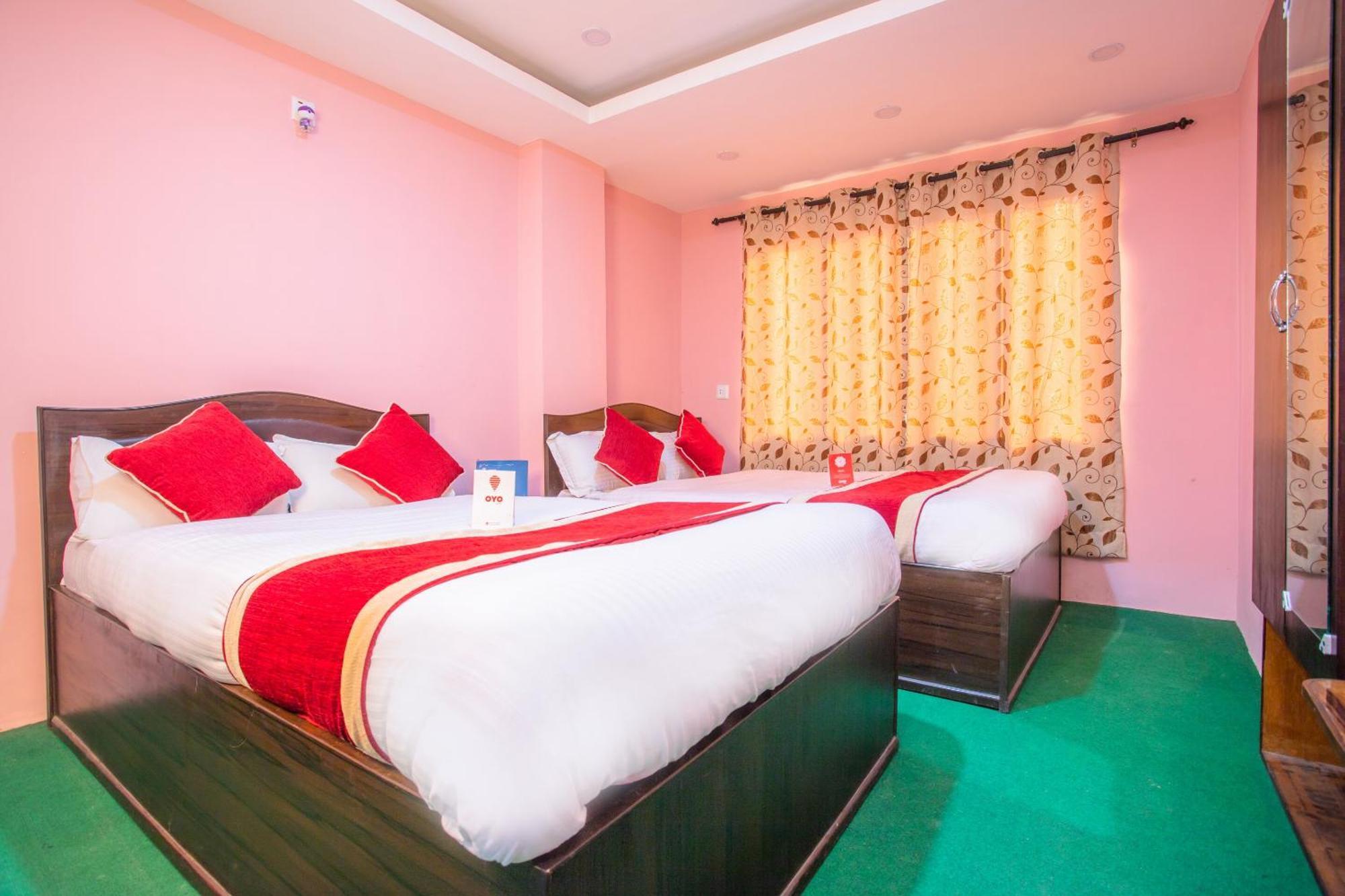 Oyo 137 Hotel Pranisha Inn Pashupatināth Exterior foto